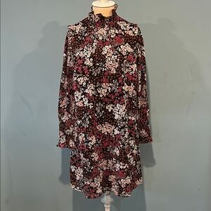 NEW Ann Taylor Floral Smocked Neck Shift Dress size 0 Black Pink Fairy